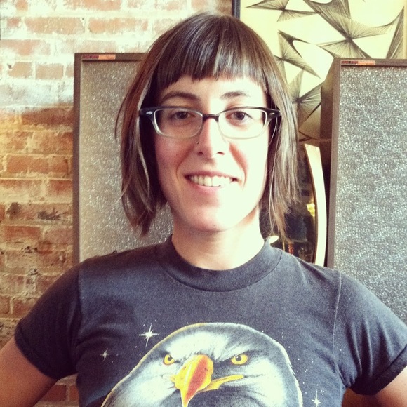 Meet your Posher, Erica - Picture 1 of 1